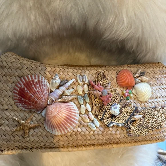 1960s Mid Century Seashell Embellished Woven Tote / Beach Bag Rare Find! - Picture 8 of 16
